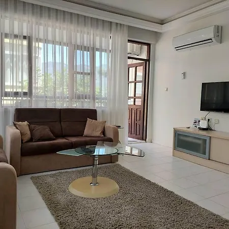 On The Historic Castle Hill Апартаменты Алания